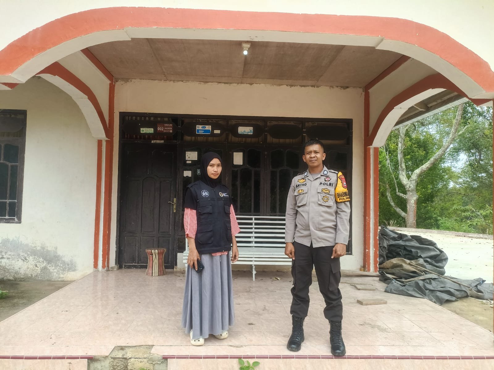 Bhabinkamtibmas Aktif Pantau Lokasi SPPG di Kecamatan Baroko untuk Wujudkan Ketahanan Gizi