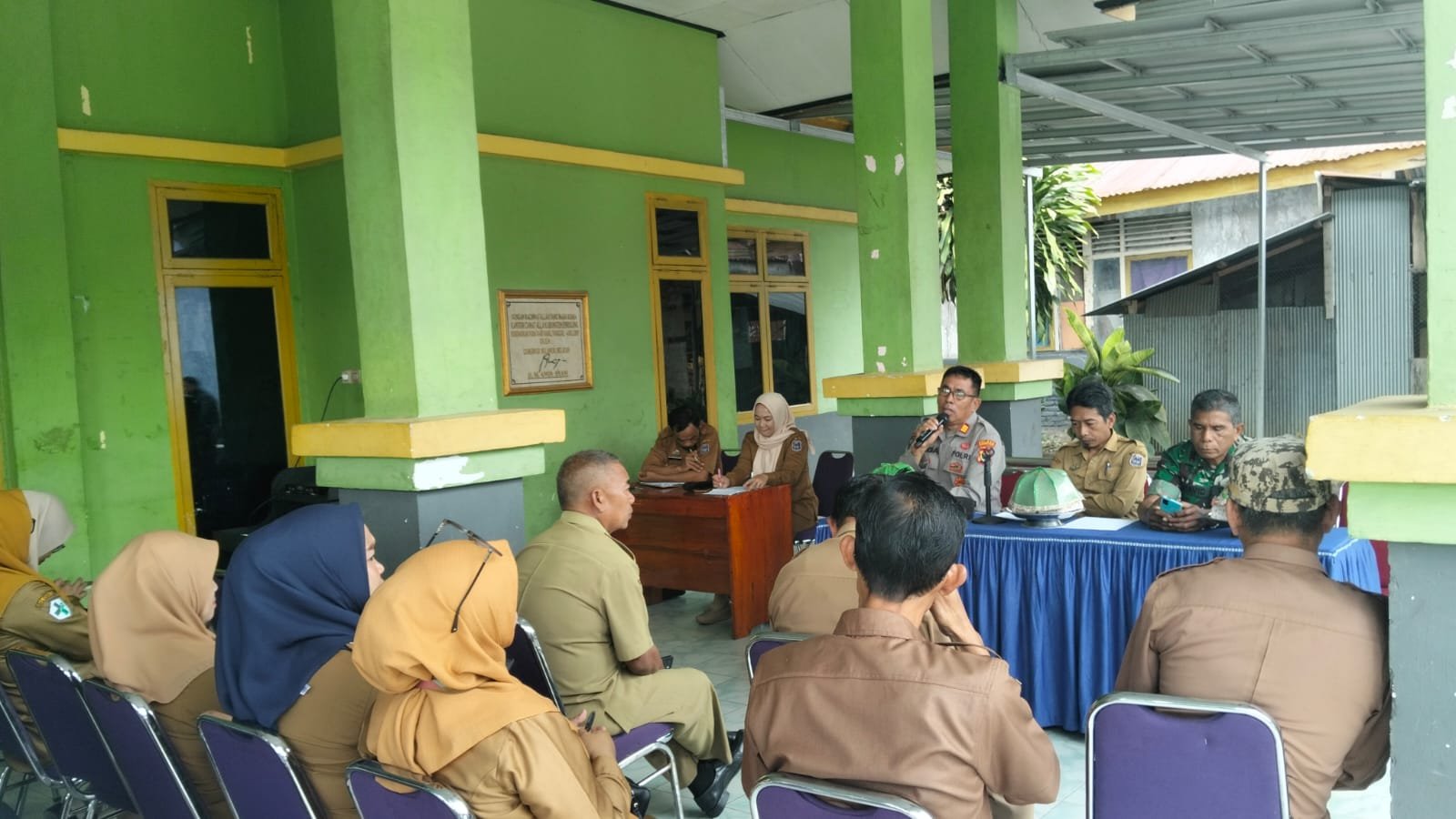 Kapolsek Alla Hadiri Rapat Koordinasi Persiapan HUT Ke-81 Kemerdekaan RI Tingkat Kecamatan Alla