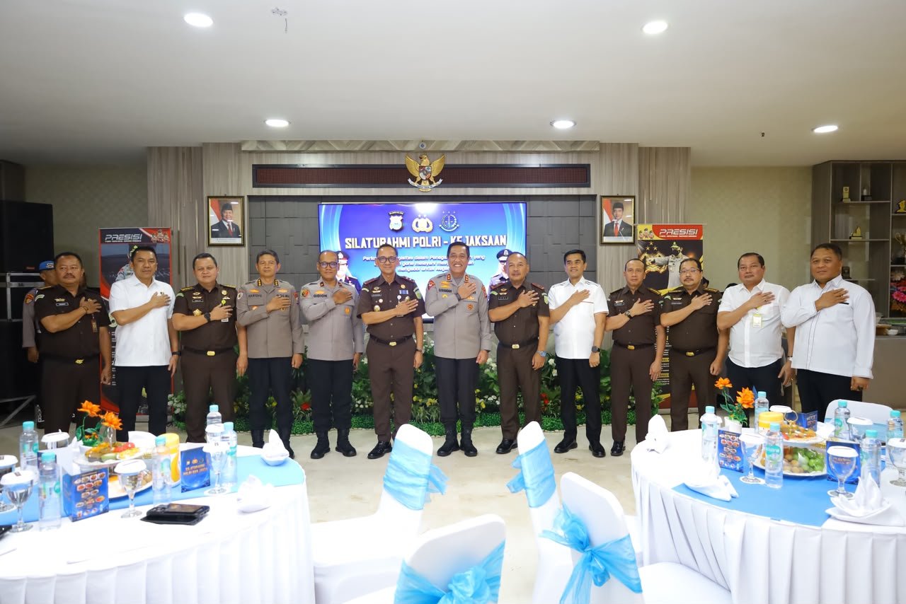 Perkuat Sinergitas Polri dan Kejaksaan, Kapolda Sulsel Gelar Silaturahmi Bersama Kajati Sulsel