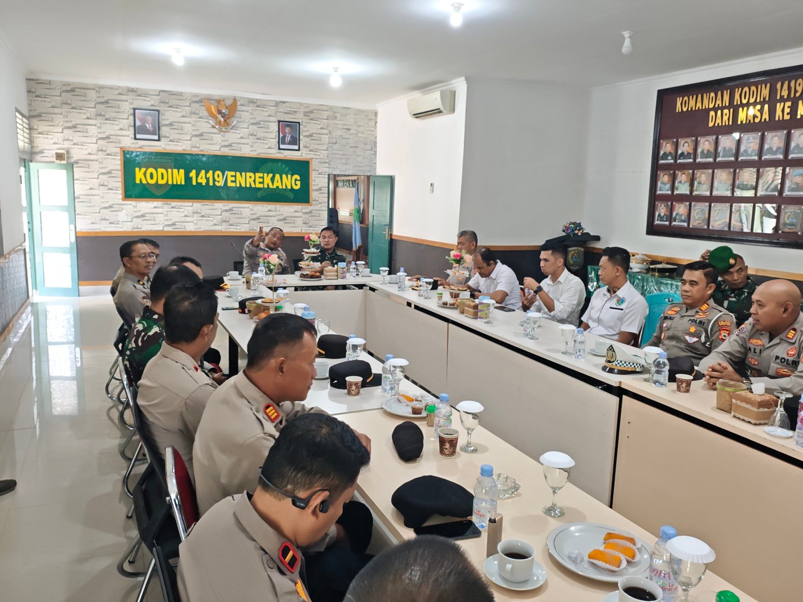 Kapolres Enrekang Jalin Silaturahmi dengan Dandim 1419/Enrekang, Perkuat Sinergitas TNI–Polri